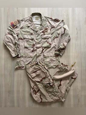 Vintage Y2K Military Airborne Desert Camo Jacket & Pants w/ Patches Sz L Cargo